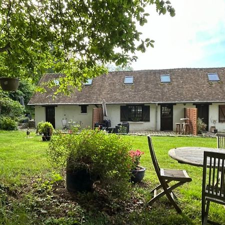Gites Du Bois Des Perruches Saint-Vincent-des-Bois 외부 사진
