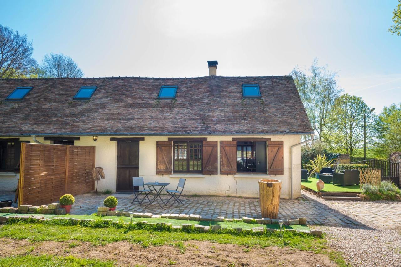Gites Du Bois Des Perruches Saint-Vincent-des-Bois 외부 사진