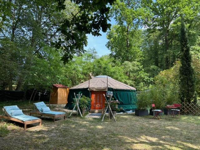 Gites Du Bois Des Perruches Saint-Vincent-des-Bois 외부 사진