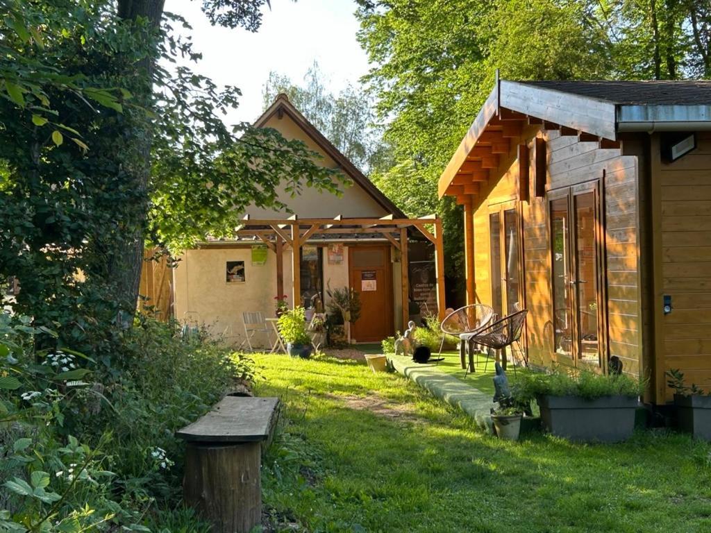 Gites Du Bois Des Perruches Saint-Vincent-des-Bois 외부 사진